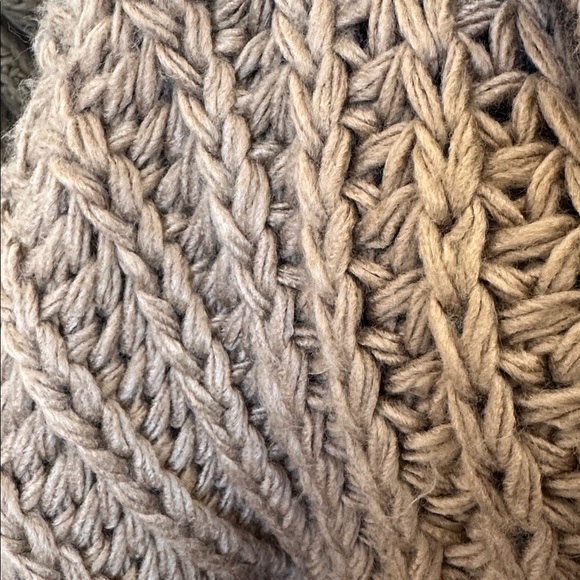 **GORGEOUS** Oversized Chunky Hooded Open-Front Sweater Cardigan in Olive Brown - Picture 3 of 5